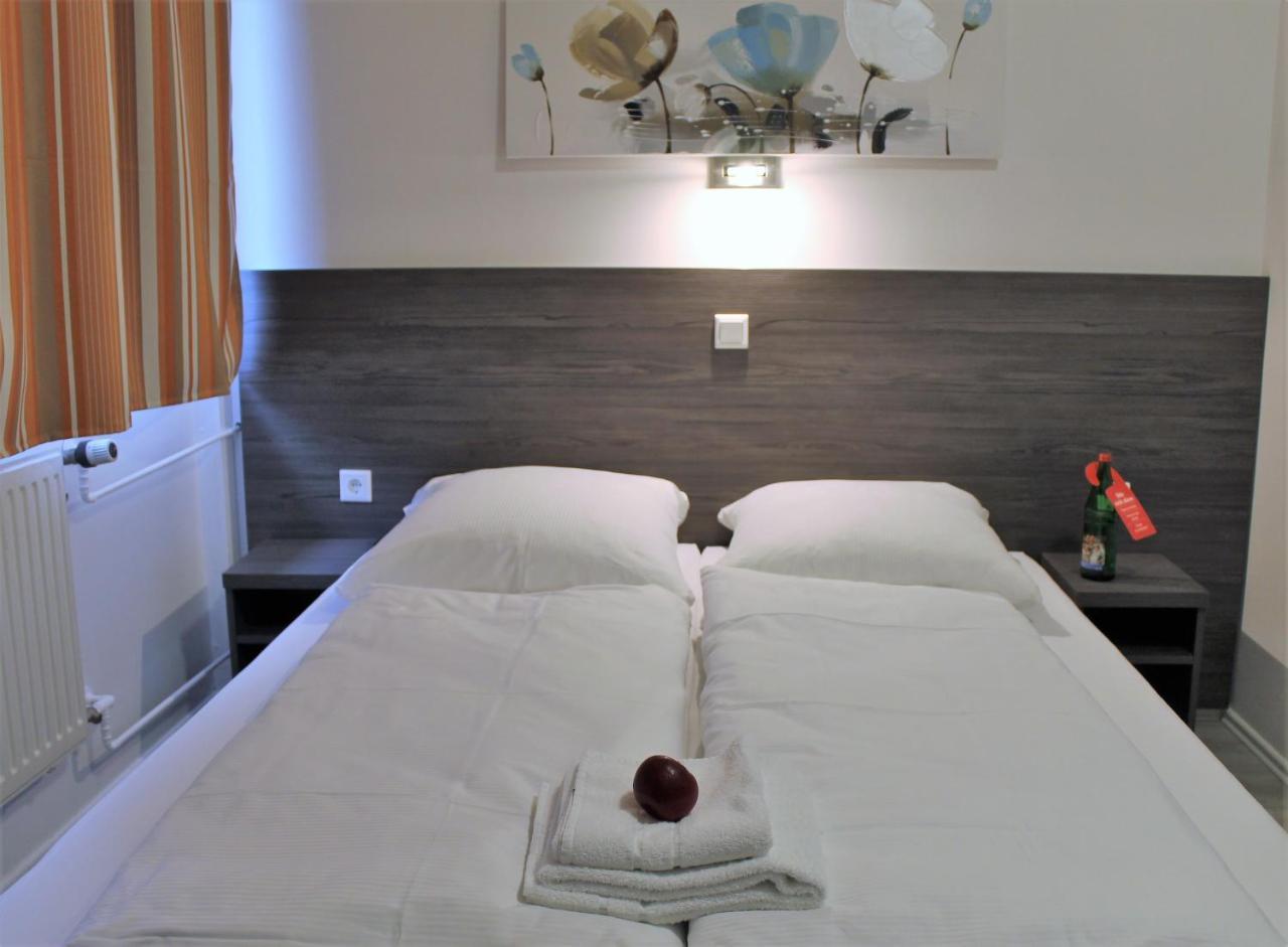 Pionier Hotel Hamburg Wandsbek Zewnętrze zdjęcie