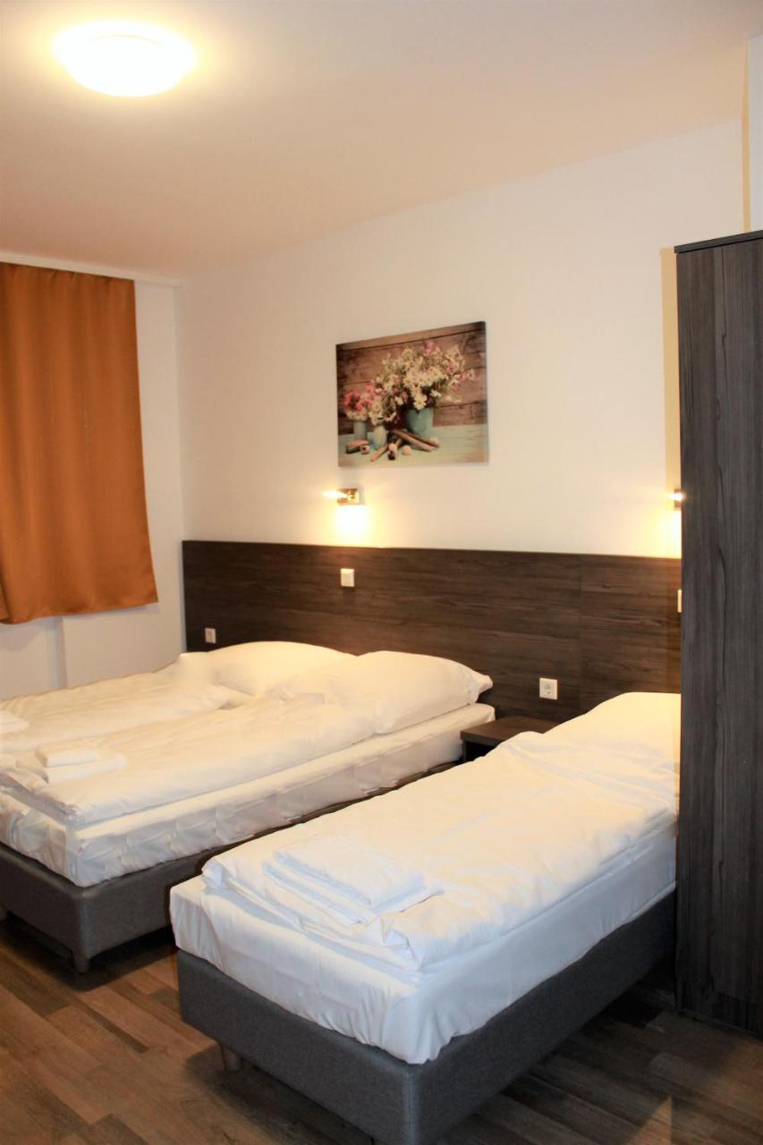 Pionier Hotel Hamburg Wandsbek Zewnętrze zdjęcie
